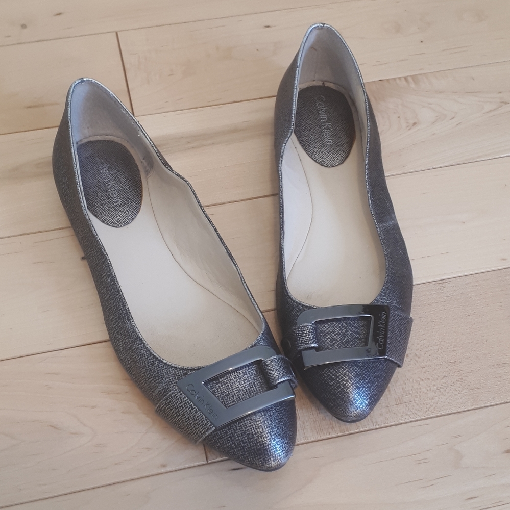 GUC Calvin Klein Flats